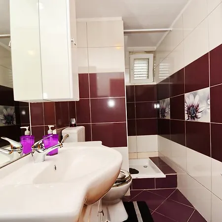 Katarina Apartment *
