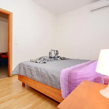 Katarina * فيلي رات