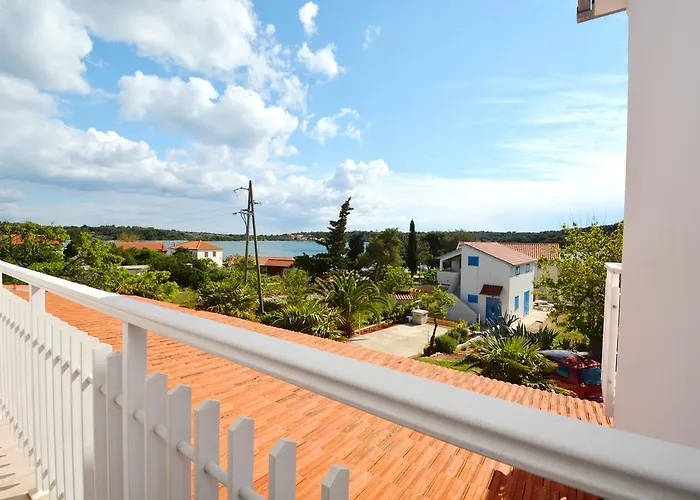 Katarina Apartament Veli Rat